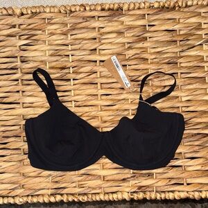 SKIMS UNLINED DEMI BRA